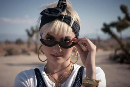 Makna Lagu Damn I Love You – Agnez Mo